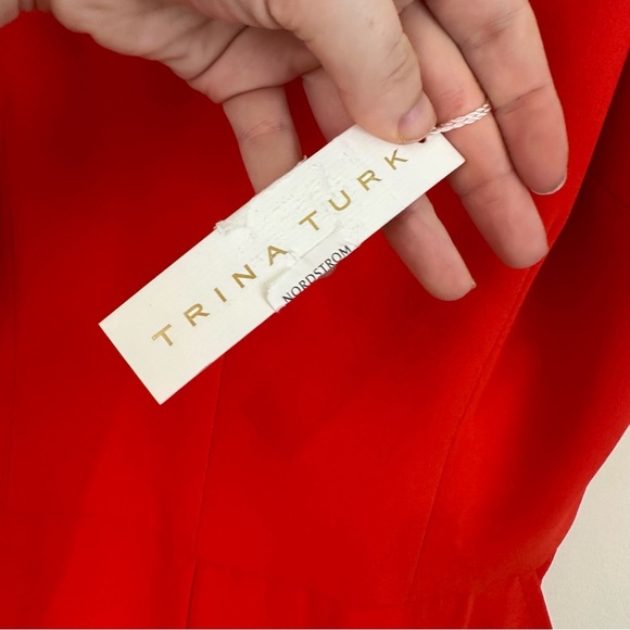 NWT Trina Turk Wide Leg Jumpsuit Poppy Red 8 Strappy V Neck Satin Trim Pockets - Picture 4 of 6